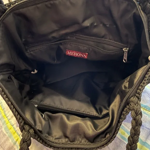 Black crotchet-type handbag - Picture 4 of 5